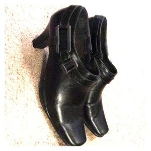 Black A2 Aerosoles booties